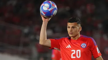 ¿Quién tiene la pelota con el pase de Lucas Cepeda?