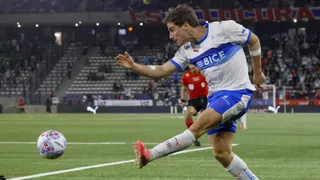 UC vs U de Chile: Valencia y Morales palpitan el clásico, ¿quién llega mejor al Claro Arena?