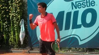 Marcelo Barrios encabezó avance de tenistas nacionales en el Futuro Chile 10