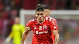 Carlos Palacios fue elegido mejor jugador extranjero en la fecha 34 del Brasileirao