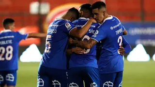 La U disimuló un regular rendimiento con un triunfazo en los descuentos sobre Antofagasta