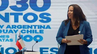 Ministra Benado: “La postulación al Mundial es una oportunidad para desarrollar nuestra liga”