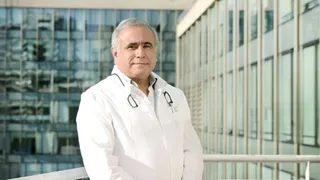 El festejo del colocolino doctor Ugarte en el día posterior al Superclásico