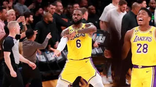 Los Angeles Lakers tuvo gran jornada de LeBron James y entró a los playoffs