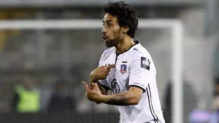 Valdivia y críticas por su participación en campaña de Piñera: No soy líder de opinión, juego fútbol