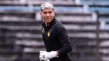 “Se comió los dos goles”: Brayan Cortés en la mira de Peñarol tras una noche para el olvido en Uruguay