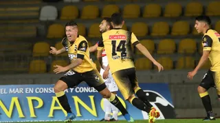 Coquimbo Unido derrotó a San Marcos y metió presión en el liderato de la Primera B