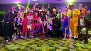 Jugadores de la UC aprovecharon el receso del torneo y se lucieron en fiesta de disfraces