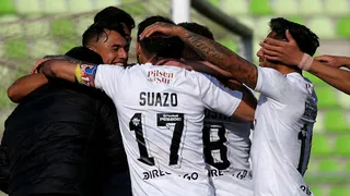 Revive el aplastante triunfo de Colo Colo sobre Santiago Wanderers en el “Elías Figueroa”