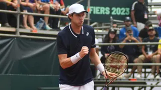 Federación de Tenis reconoce que será difícil contar con Nicolás Jarry en Santiago 2023