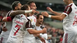 Colo Colo superó con holgura cifras de la U e hizo historia para el fútbol chileno en Instagram