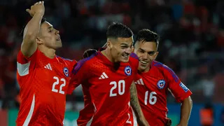 Tendrán nuevos compañeros: Los cinco debutantes que buscan ganarse un lugar en la Roja