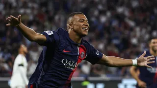 Kylian Mbappé lideró con dos goles el triunfo de PSG sobre Lyon