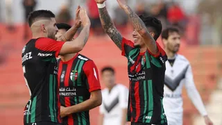 Palestino batió a Santiago Morning en intenso duelo por Copa Chile