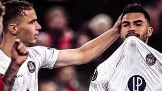 Toulouse de Gabriel Suazo sufrió una dura caída ante Montpellier en la Ligue 1