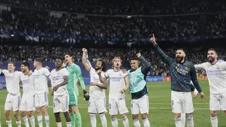 La eufórica celebración de Real Madrid tras clasificar a su final número 17 en la Champions