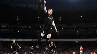 Kevin De Bruyne brilló con goles y una asistencia en victoria del City sobre Arsenal