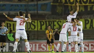 Nacional de Montevideo venció a Peñarol en el clásico y conquistó el Clausura uruguayo