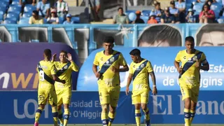O’Higgins se hizo fuerte en Rancagua y superó a Everton
