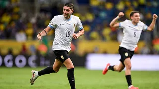 Uruguay de Bielsa rescató un empate en Brasil y ya se ilusiona con el Mundial