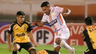 Coquimbo Unido protagonizó remontada en El Salvador y quedó como nuevo escolta