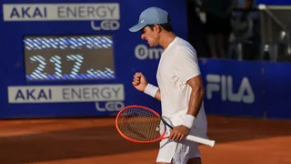 Cristian Garin se estrenó con un triunfazo sobre Pedro Martínez en el ATP de Córdoba