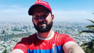 La respuesta de Gabriel Boric a las felicitaciones de su ídolo futbolístico