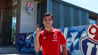 Meneghini mueve la U de Chile: los puestos que exigió reforzar y la zona que encendió la alerta