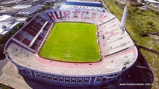 Fantasmas hay, pero no en el estadio de Huracán, al menos