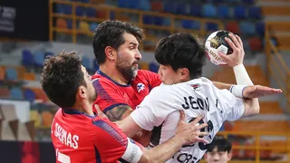 El triste adiós de Marco Oneto de la Roja del Balonmano: Se lesionó el tendón de Aquiles en duelo ante Brasil