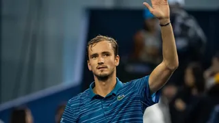 Daniil Medvedev doblegó a Alexander Zverev y se proclamó campeón en Shanghai