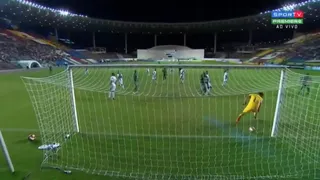 Arquero de Vasco Da Gama cometió un grosero error en duelo por el Campeonato Carioca