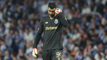 Europa League: el insólito autogol del Porto que dio la vuelta al mundo