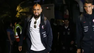 La Roja arribó a Porto Alegre para preparar su duelo de semis ante Perú por Copa América