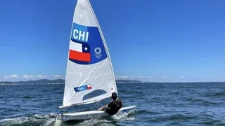 Clemente Seguel culminó quinto en la segunda regata de la vela láser en los Juegos Olímpicos
