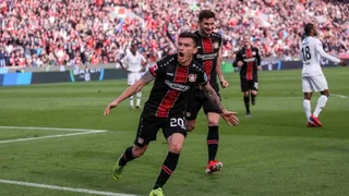 Aránguiz fue figura en goleada del Leverkusen sobre Frankfurt