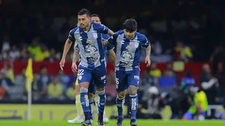 Pachuca vapuleó a América de Diego Valdés en el Estadio Azteca