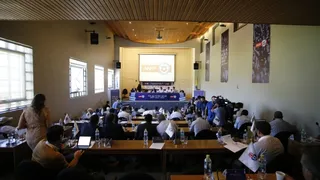 Comisión de Deportes aprobó modificación que impide a agentes ser accionistas de clubes