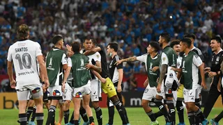 ¿Qué pasó? Esteban Pavez y Carlo Villanueva casi se van a las manos tras triunfo de Colo Colo