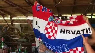 Patricio de la Barra vivió en Croacia los festejos por la victoria ante Inglaterra