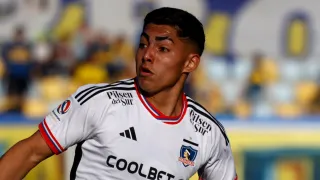 El regreso de Jordhy Thompson se complica: desde Rusia lanzan una dura advertencia a Colo Colo