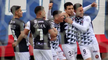 ¡Histórico! Limache selló su título en Segunda y un inédito ascenso a Primera B