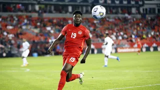 Alphonso Davies comanda una nómina mundialista de Canadá que no incluyó a Cristián Gutiérrez