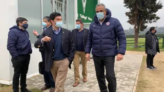 Milad visitó instalaciones de S. Wanderers en el marco del proyecto de desarrollo del fútbol chileno