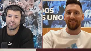 El divertido reclamo de Messi a Agüero: Nos escribes cuando tienes ganas