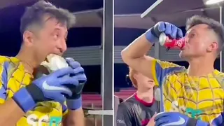 [VIDEO] Simplemente el “Loco”: Nicolás Peric protagonizó insólito momento en su partido de despedida