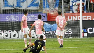 Unión Española descontó ante la UC en el final con un golazo de Víctor Méndez