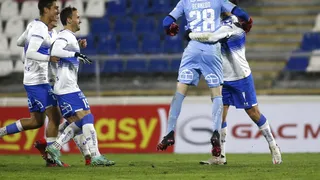 Héroe inesperado: Vicente Bernedo salvó a la UC al atajar un penal en la definición ante Iquique