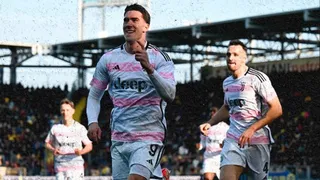 Vlahovic decretó el valioso triunfo de Juventus en su visita a Frosinone