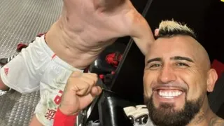 “Allá vamos semifinales”: Vidal siguió celebrando tras la victoria de Flamengo en la Libertadores